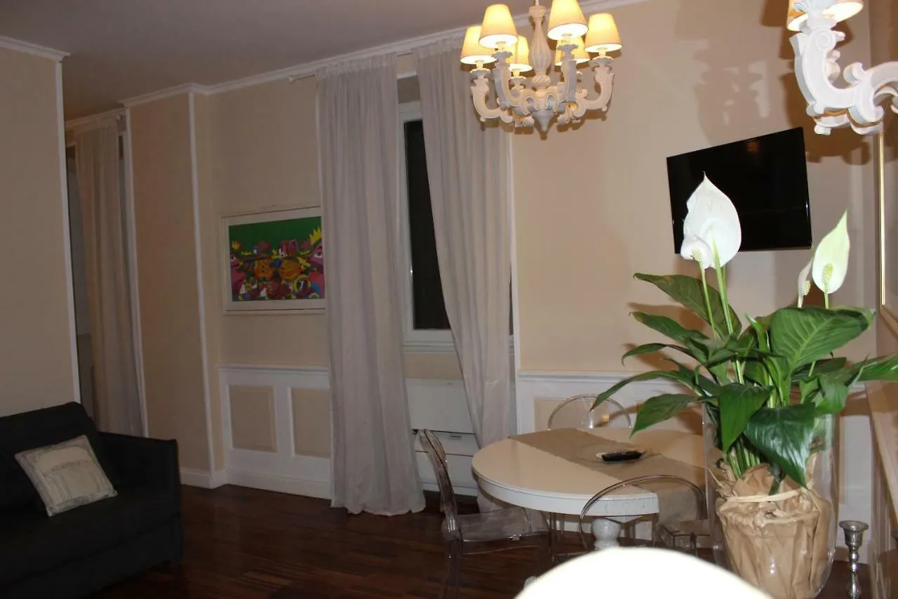 Apartment Long Stay In Central Rome